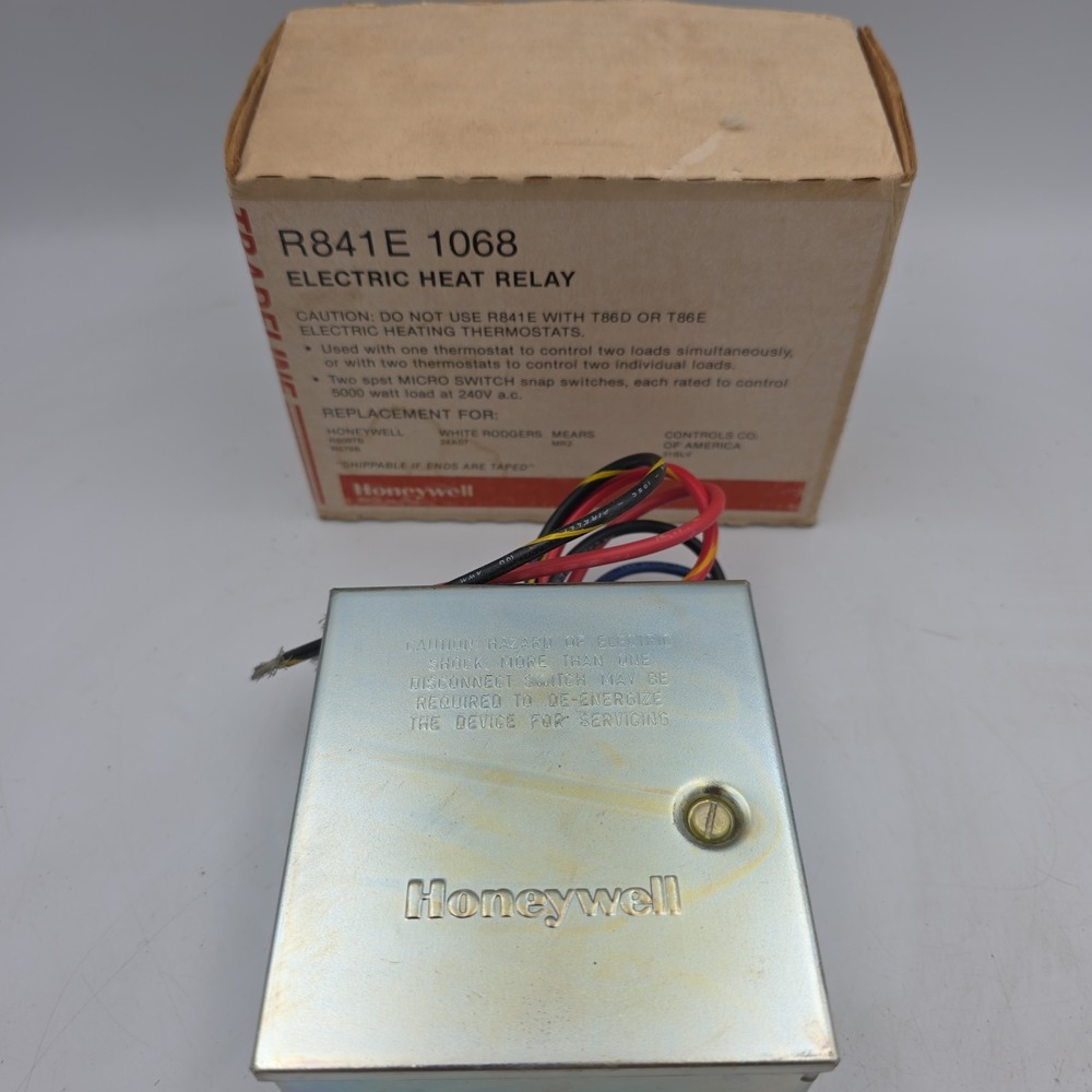 Honeywell R841E1068 Electric Heat Relay 240V 22A HVAC New